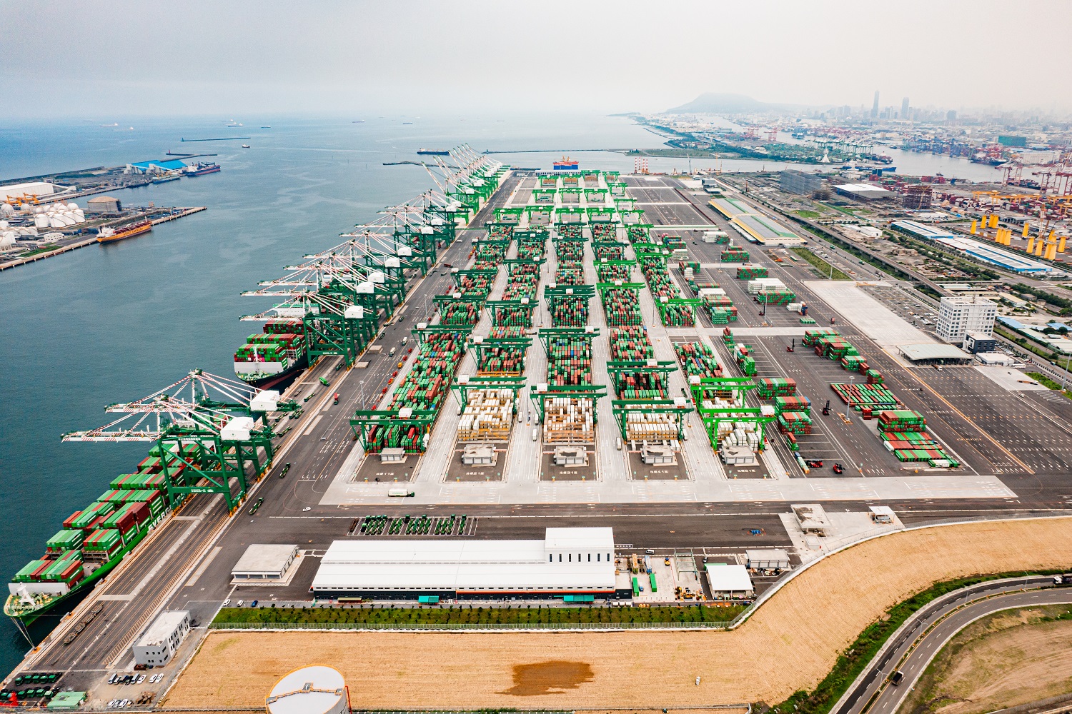 Port of Kaohsiung’s new 7th Container Terminal commenced full-scale operations in 2024