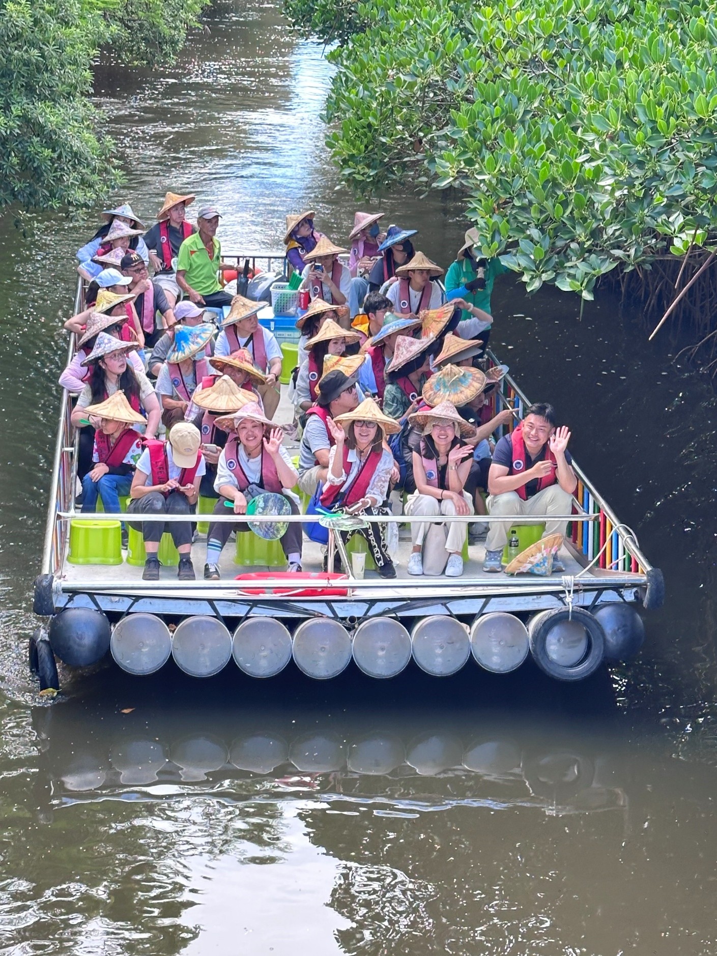 Image 3. Delegation getting a close-up look of Tainan’s coastal mangrove ecosystem during a pontoon boat ride through Sicao Green Tunnel